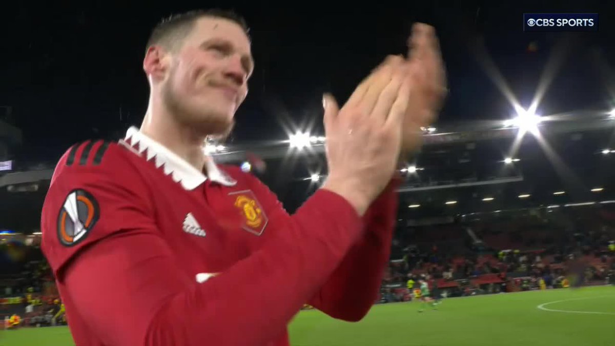 Manchester United fans serenade Wout Weghorst after his first Old Trafford goal. 🎶