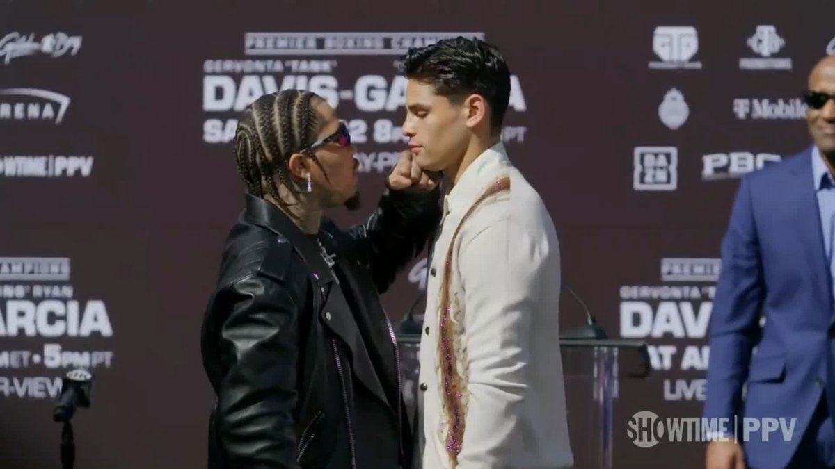 TANK &amp; RYAN GOT RIGHT TO IT 😤 #DavisGarcia (via @ShowtimeBoxing)