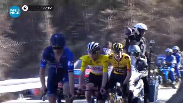 🏁 Un trio royal pour se disputer la victoire au col de la Couillole ! ⛰ ⏪ Revivez le dernier kilomètre de l’étape 7. 🤩 🏁 A royal trio battling it out for the win on the Col de la Couillole! ⛰ ⏪Relive the last kilometre of stage 7. 🤩 #ParisNice