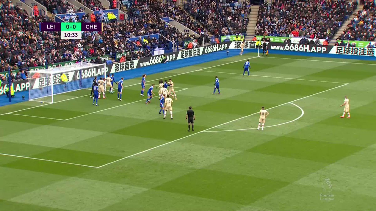 CHILWELL RETURNS 😤 No love lost between Chilwell and the Leicester fans 👇 #LEICHE