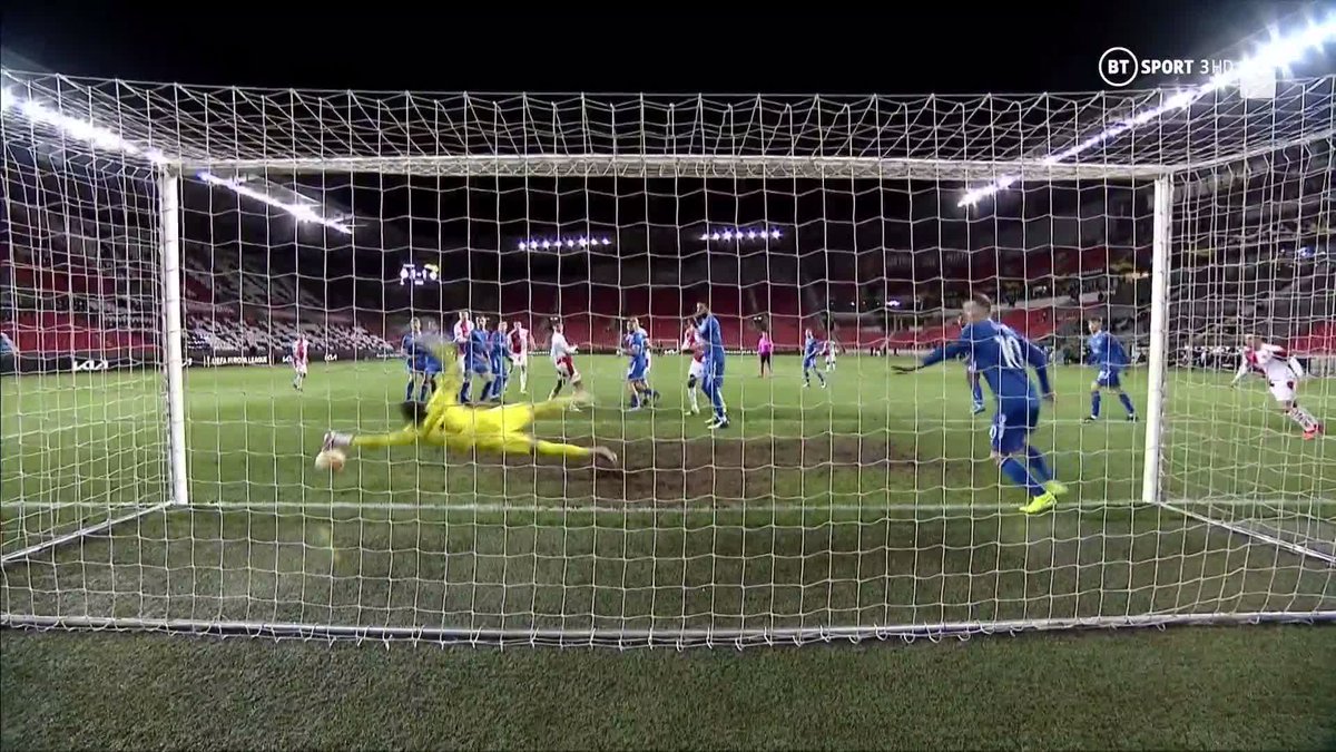 🗣️ "Absolutely remarkable save Rory. He's been doing it his whole career!” Two years ago today 📆