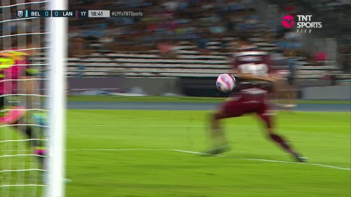 ¿ERA PENAL PARA EL PIRATA? 🏴‍☠️ José Canale tocó la pelota con su brazo, pero para Andrés Merlos no fue penal y el VAR no llamó. A vos, ¿qué te pareció? #LPFxTNTSports