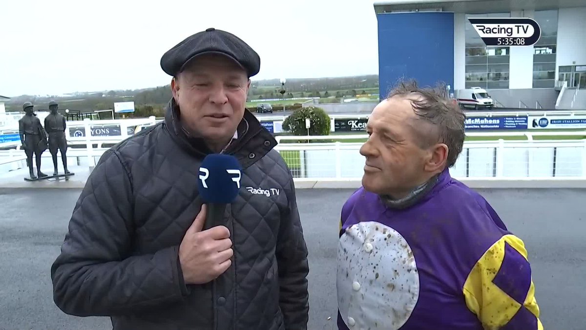 🗣 "Nice feeling!" Liam Burke turned 66 last Monday and becomes the oldest jockey to win under rules in Ireland - 34 years after his last victory! What a story 👏 kevinoryan Limerick Races Jonathan Burke