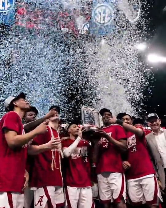 THIS MOMENT 🤩 Alabama Men’s Basketball x #SECTourney