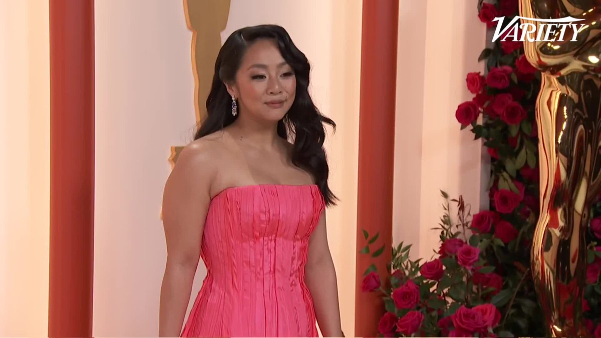 Best Supporting Actress nominee Stephanie Hsu dazzles at the #Oscars.