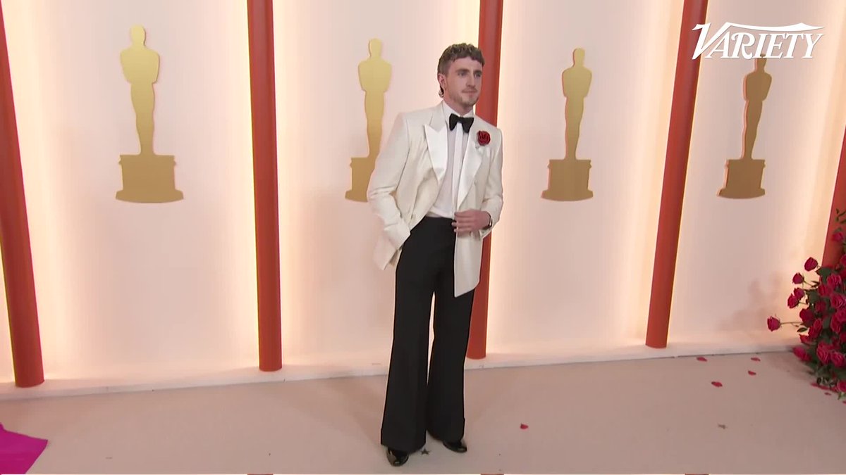 Paul Mescal has arrived at the #Oscars