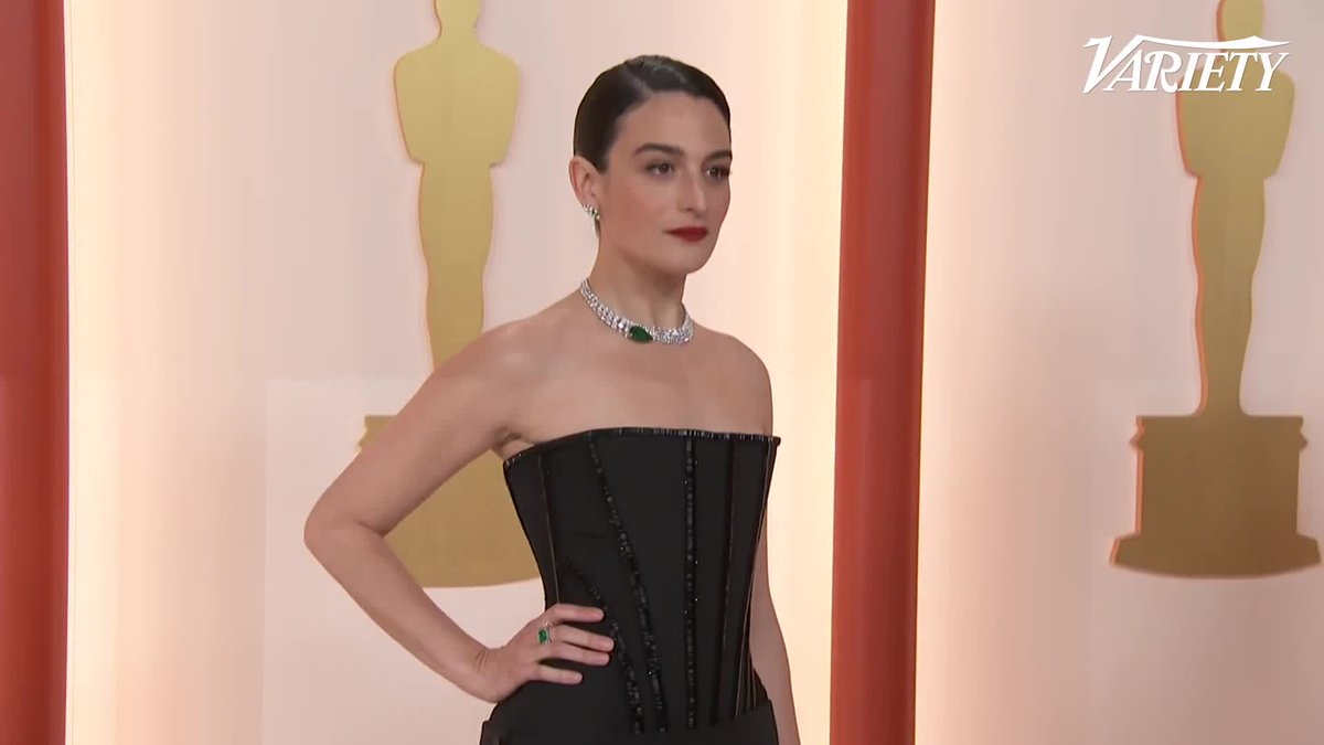 Jenny Slate, who is nominated for an #Oscar for "Marcel the Shell with Shoes On," arrives at the #Oscars