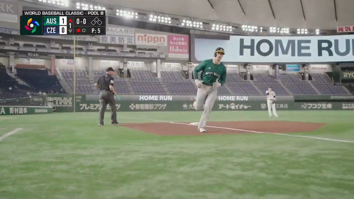 💪 🤝 Team Australia. #WorldBaseballClassic