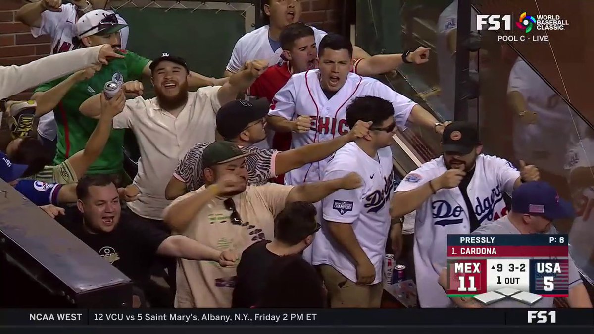 These guys behind the plate are still giving their all almost 4 hours into the game 😂