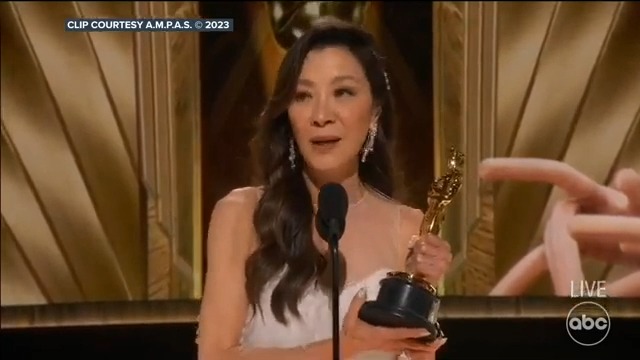 Congratulations to our Global Advisory Board Member, Michelle Yeoh, on her momentous win at the Oscars! She is the first person of South-East Asian descent to win Best Actress in a Leading Role for her portrayal of Evelyn Wang in ‘Everything, Everywhere, All at Once’.
