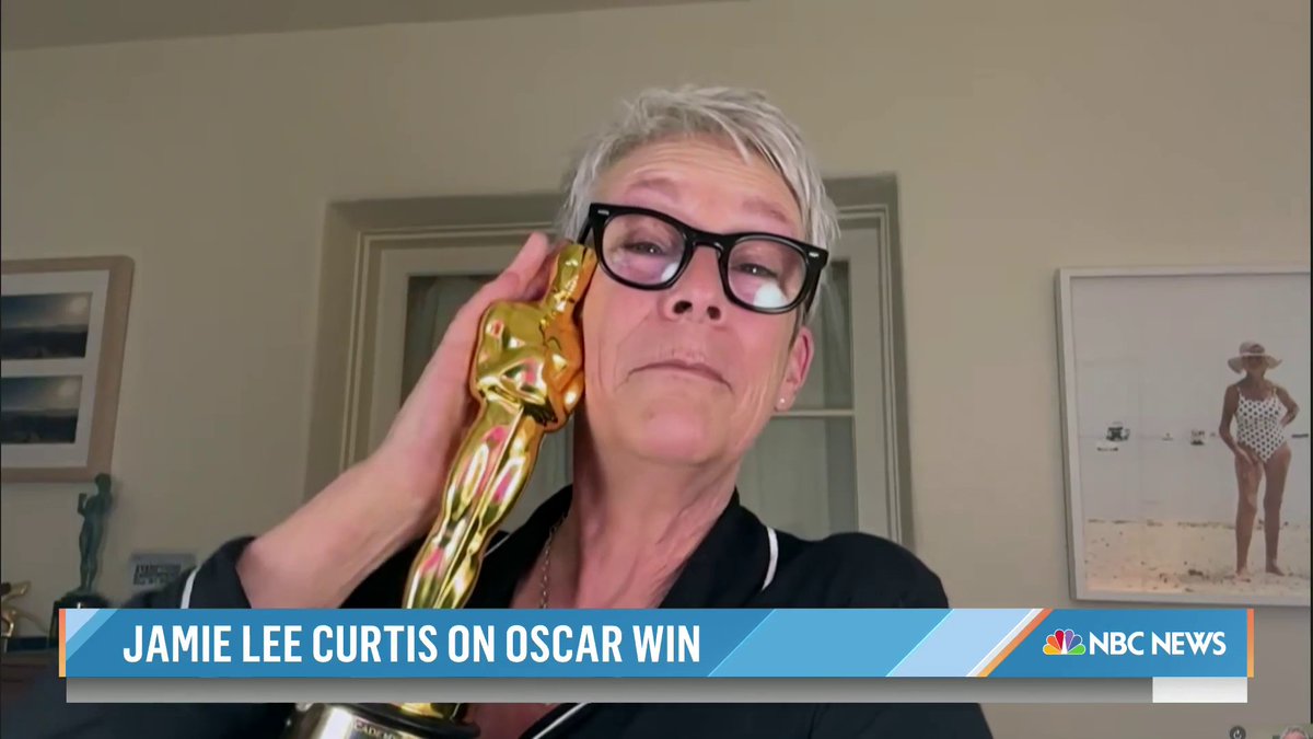 Jamie Lee Curtis got emotional watching her #Oscars speech for the first time ❤️ She’s talking to Hoda Kotb and Savannah Guthrie about the once-in-a-lifetime moment.