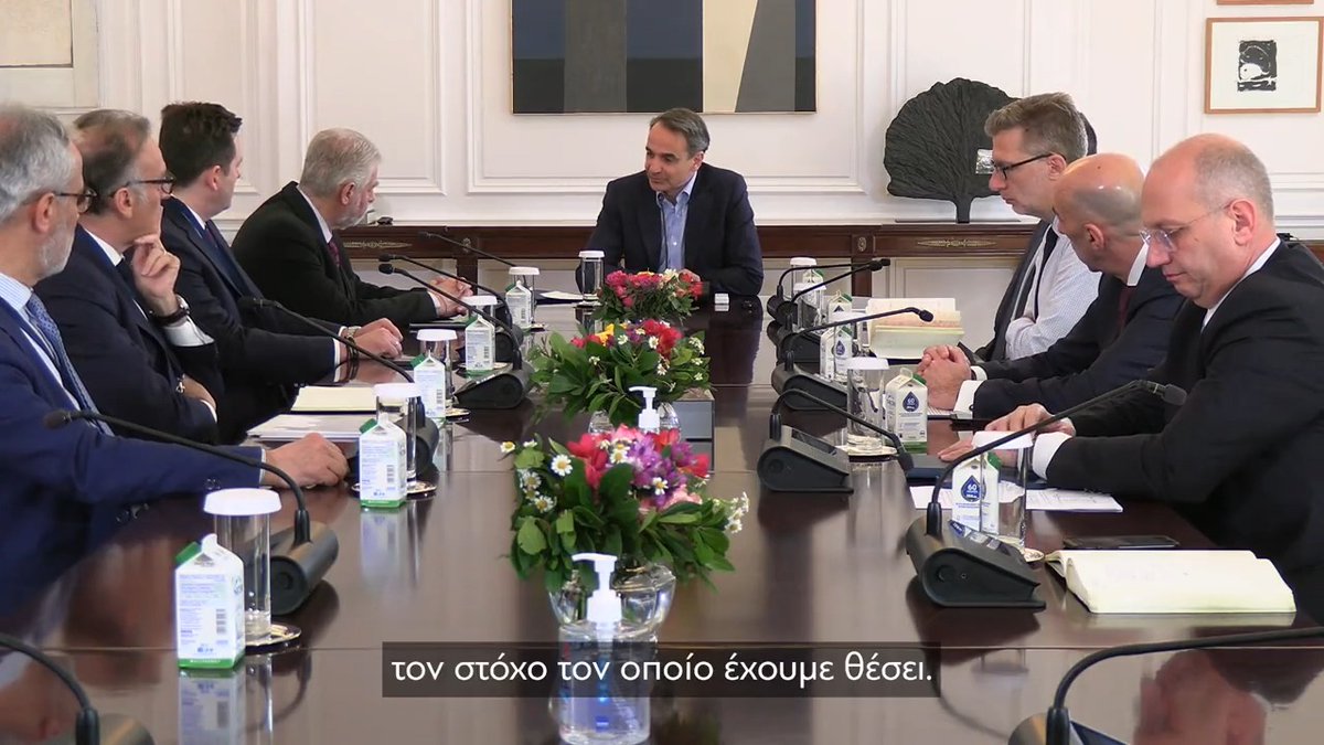 Η ανάταξη των σιδηροδρόμων μας αποτελεί καθολικό αίτημα της ελληνικής κοινωνίας. Θα εξασφαλίσουμε πρόσθετη τεχνογνωσία από την Ευρωπαϊκή Ένωση, αλλά θα εξασφαλίσουμε και τους απαραίτητους πόρους, ώστε να έχουμε τα τρένα που μας αξίζουν.