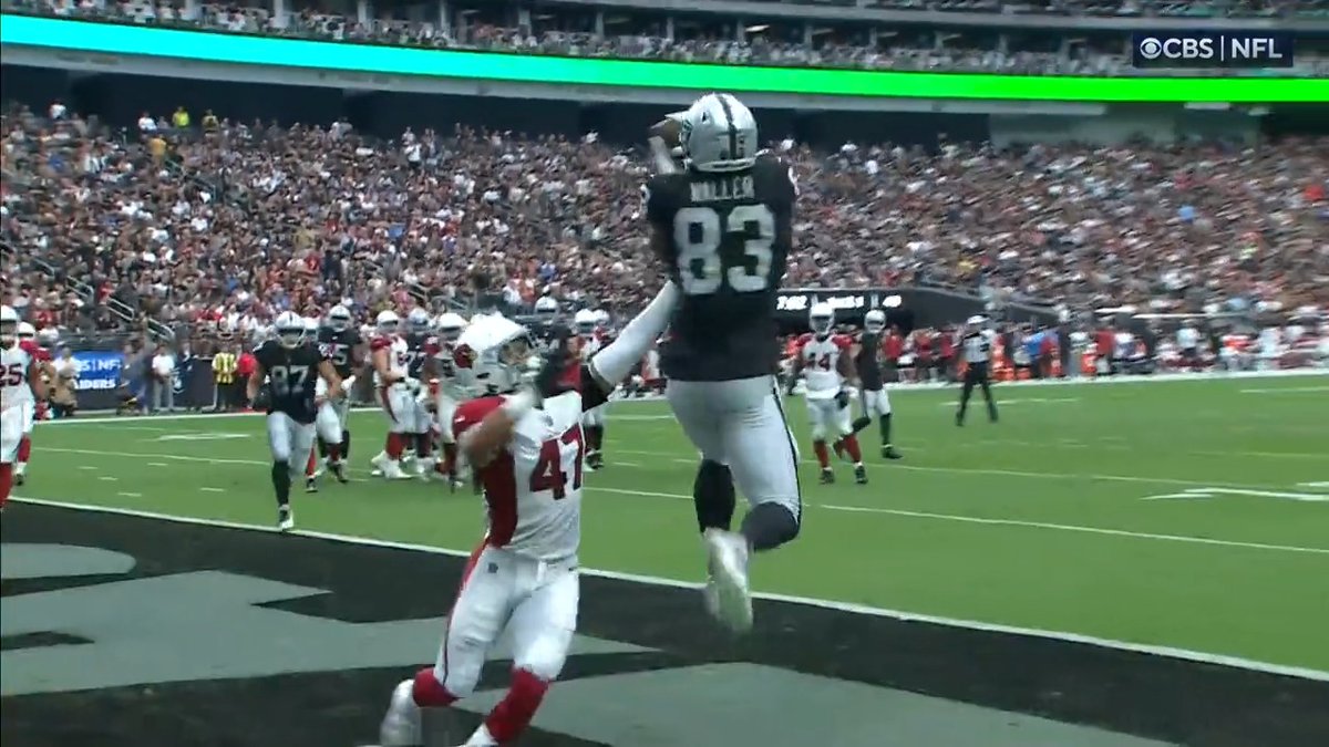 .New York Giants fans, say hello to your new TE, Darren Waller 🔥
