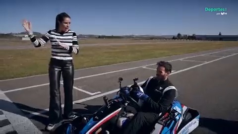 .Saúl Craviotto se enfrenta al reto de 'La vuelta rápida de Fernando Alonso'. Este ha sido el resultado. #VamosSobreRuedas
