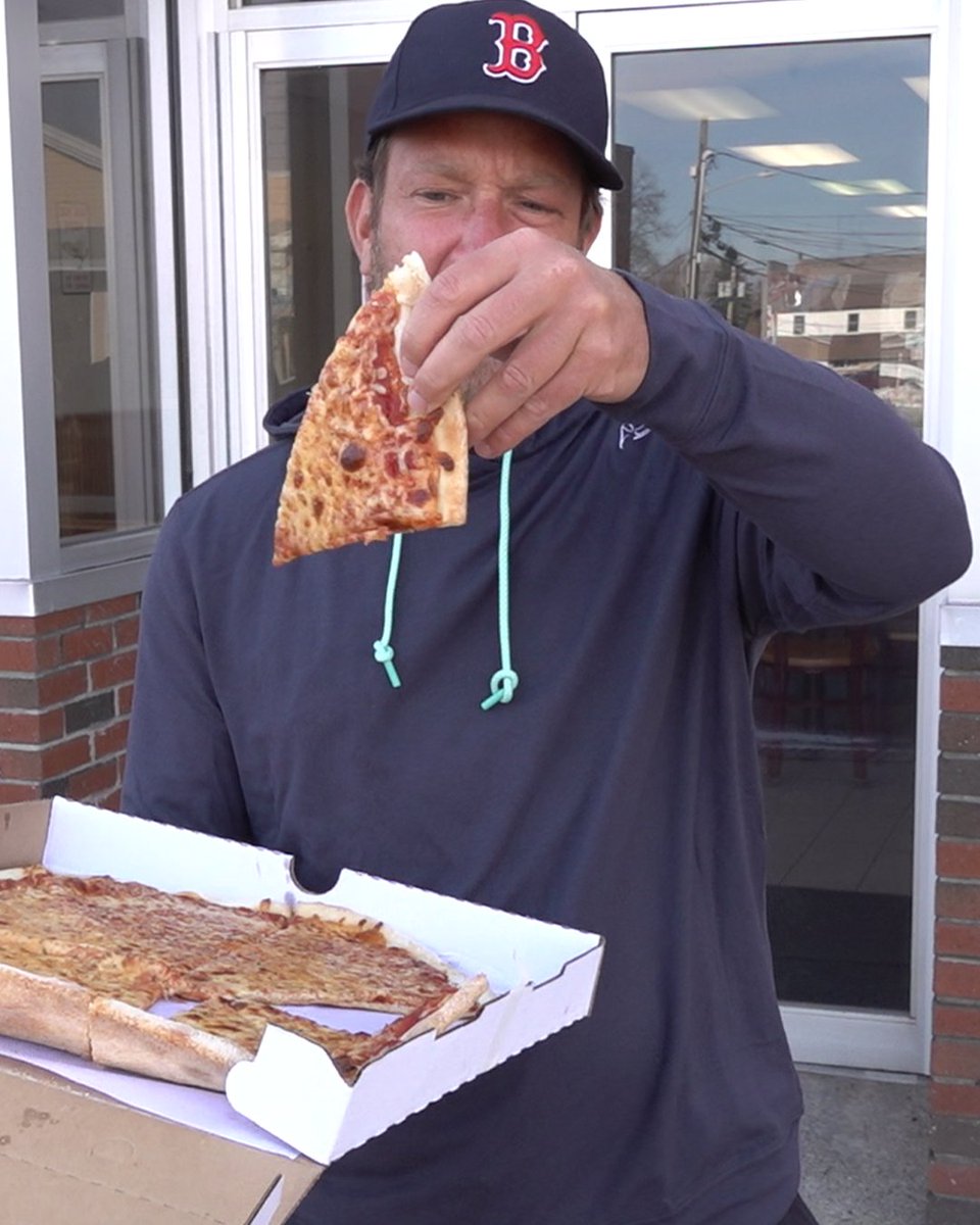 Barstool Pizza Review - Rocco's Pizza House (Danvers, MA) presented by RHOBACK