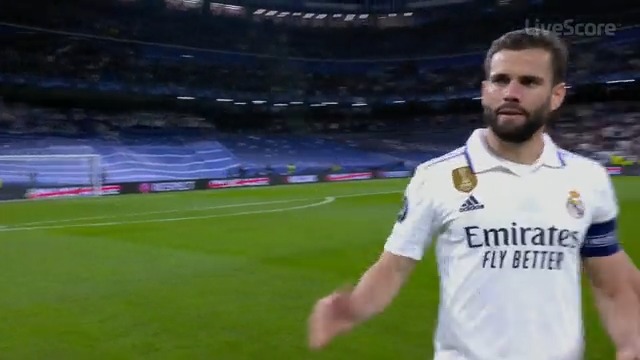 A classy touch from Real Madrid 👏 The Bernabeu rings out YNWA for the Liverpool fans at FT 🎶