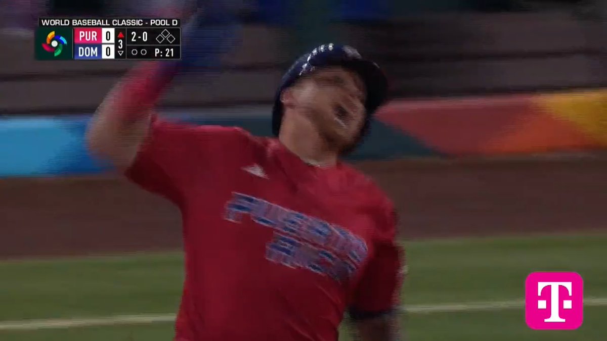 Christian Vazquez homers to give Team Puerto Rico the lead! #WorldBaseballClassic (MLB x T-Mobile)