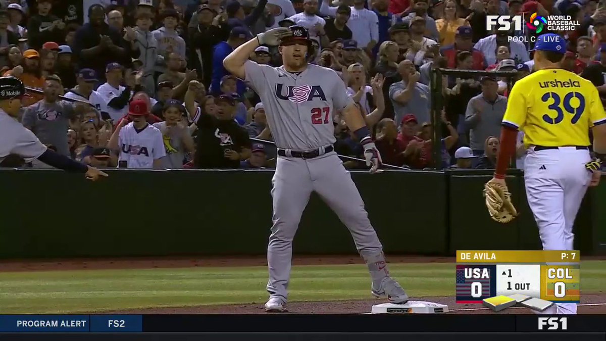 I’m so happy Mike Trout decided to play in the WBC this year. What a treat.