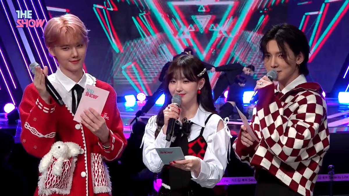캔디보다 더 달달한 잔망으로 모든 사람들을 반하게 만든 울 말카롱💕 #KPOP #THEKPOP #THESHOW #더쇼 #민희 #채현 #여상 CRAVITY OFFICIAL Kep1er ATEEZ(에이티즈)