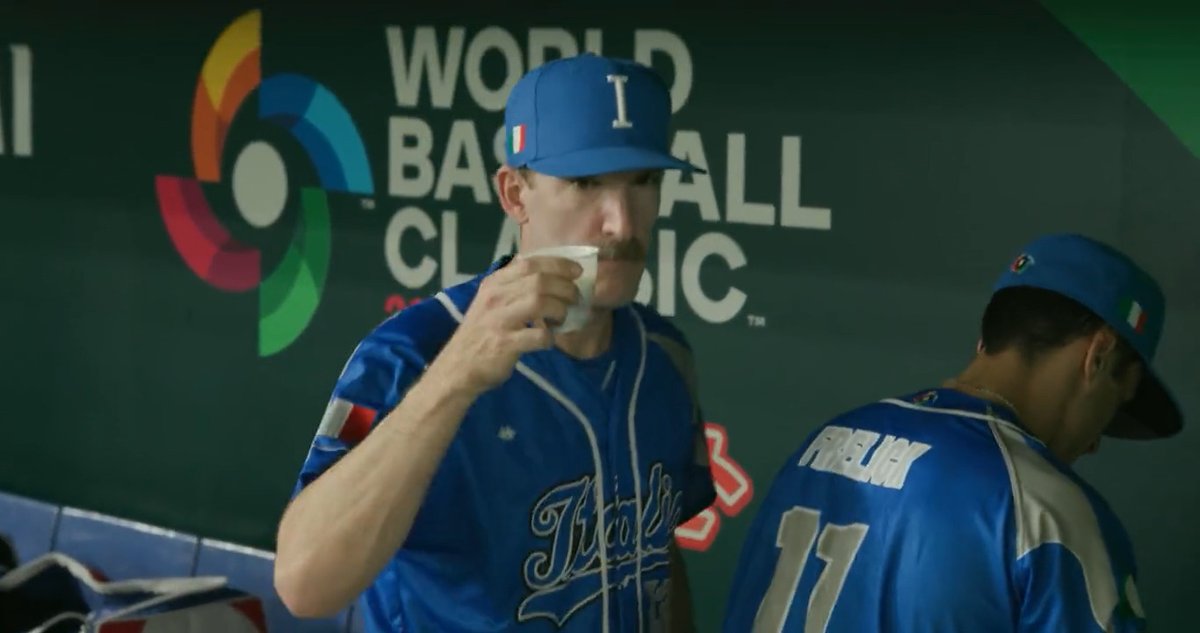 【☕】WBCイタリア、日本戦でもベンチに「秘密兵器」エスプレッソマシンを設置