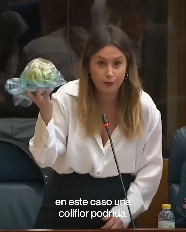 A lo mejor con todo lo que se ahorran millonarios como el Señor Ossorio con el bono social térmico podrían mejorar los menús de las residencias de mayores.