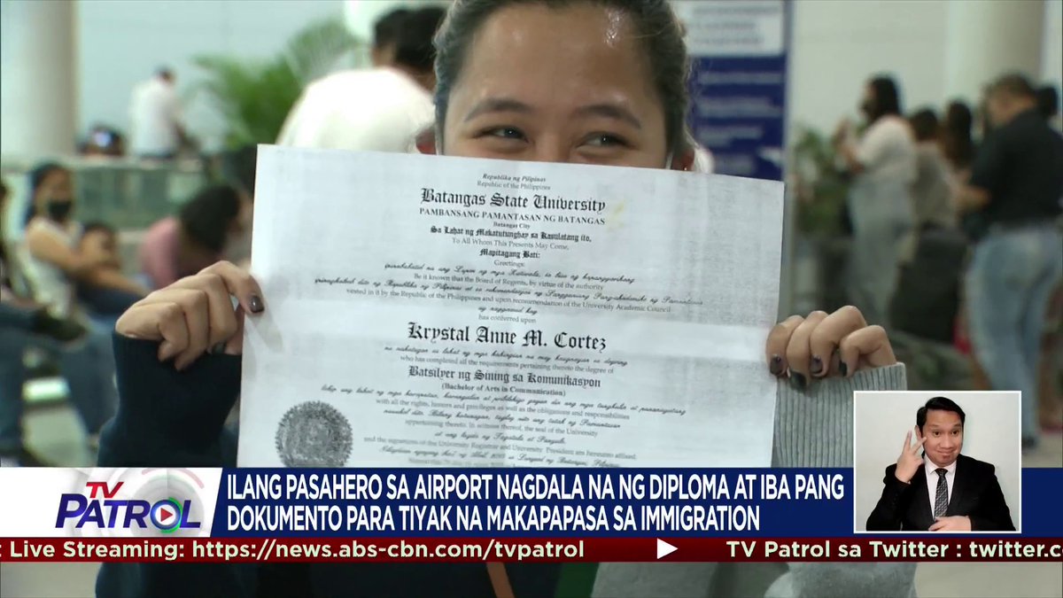 DIPLOMA AT YEARBOOK, KAILANGAN SA IMMIGRATION COUNTER? Ilang pasahero sa airport ang nagdala na ng kopya ng diploma para siguradong makapasa sa Bureau of Immigration upang hindi ma-offload sa biyahe. Ano nga ba ang mga kailangang dokumento para matiyak na makabiyahe?