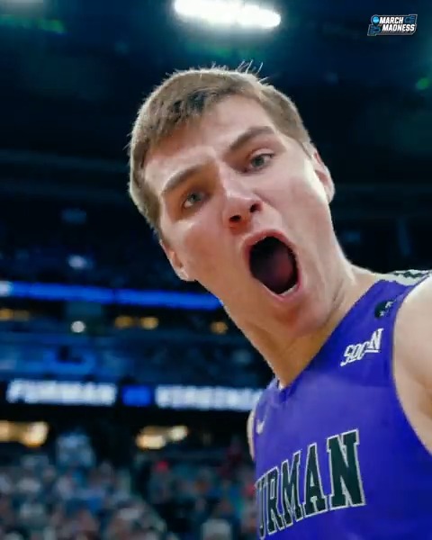 Courtside views from Furman's upset over Virginia 🔥 (via NCAA March Madness)