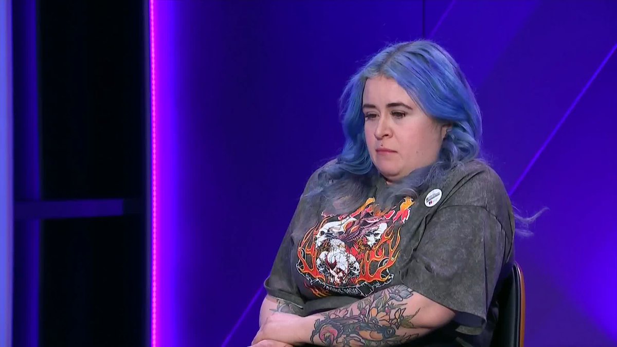 “This doesn’t go far enough.” The government’s new pay offer won’t stop workers “leaving the health service in droves,” Royal College of Nursing member, Maxine Wade tells alex thomson.