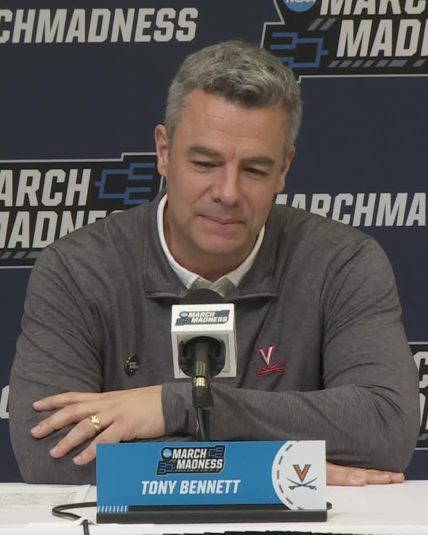 Even in a loss, Tony Bennettโs class is unmatched ๐ #MarchMadness Virginia Men's Basketball