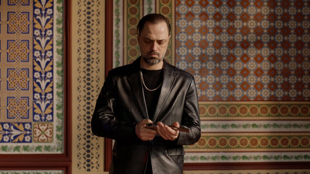 Ortaya çıkmayı bekleyen sırlar ve yeni başlangıçlar!😎🔥 #GelsinHayatBildiğiGibi yeni bölümüyle 23 Mart Perşembe saat 20.00’de Show TV’de. ⛓ BKM