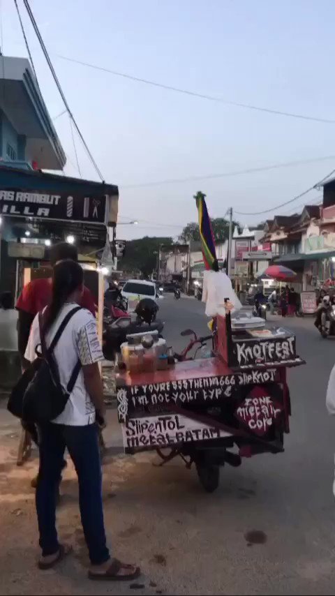 Persiapan nonton Slipknot 🤘🏿🗿