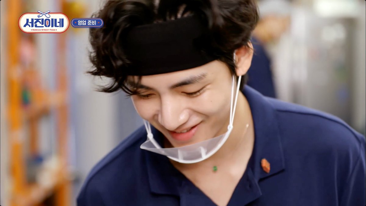 설거지 담당에서 치킨 마스터가 되기까지🍗 서진이네-김인턴=0 쉼 없이 일하는 김인턴 V-log 풀버전👉 #tvN유튜브 이젠 내가 사장 #서진이네 [금] 저녁 8:50 tvN #이서진 #정유미 #박서준 #최우식 #김태형 #tvN #스트리밍은TVING