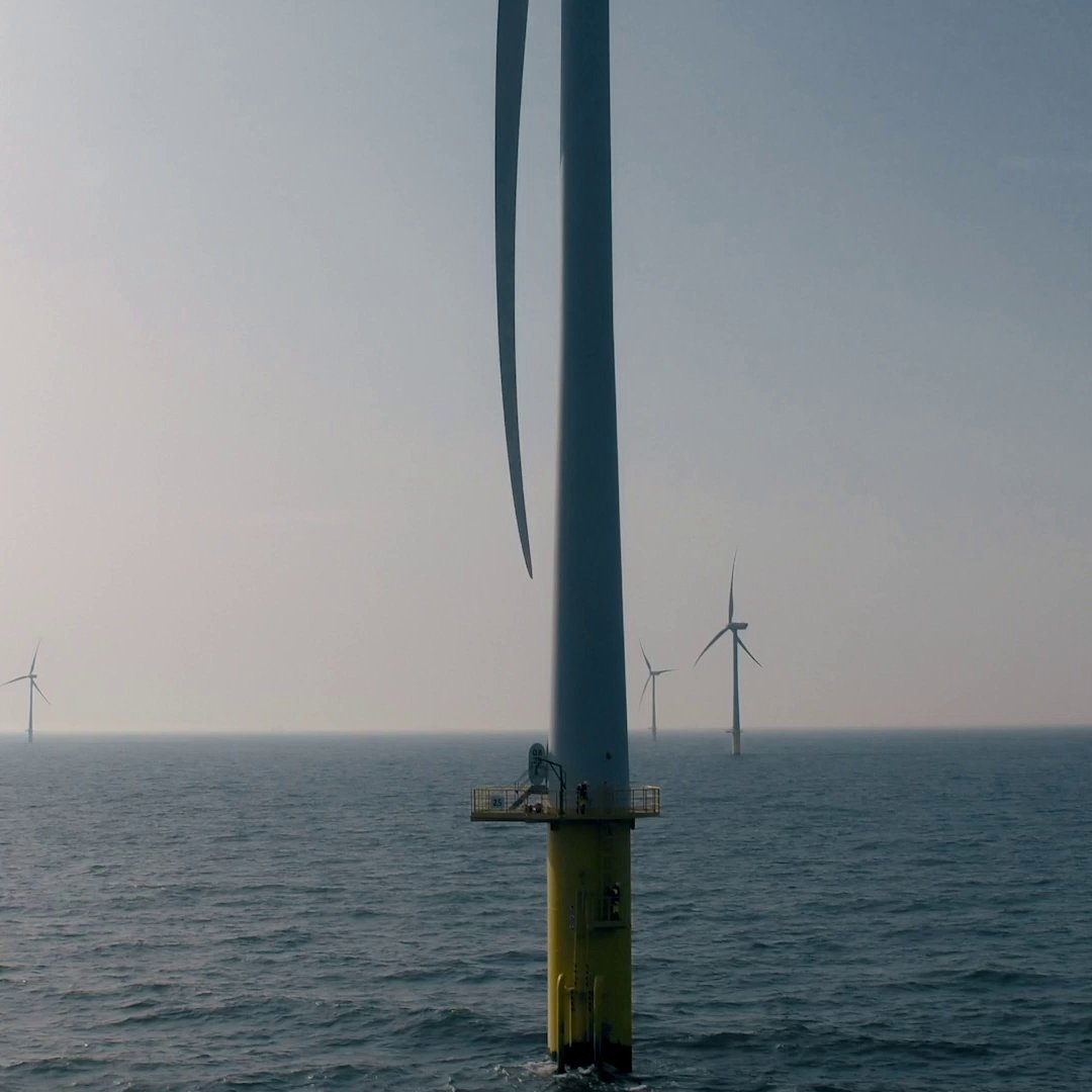 At Shell, we made progress on our journey to net zero, cutting carbon emissions from our operations by 30% by the end of 2022, compared with 2016 on a net basis. More: #PoweringProgress