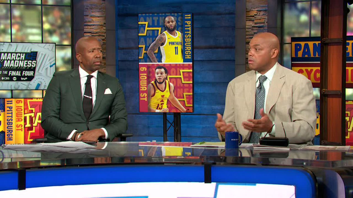 What did Chuck just say? 🤣🤨 @NBAonTNT #MarchMadness
