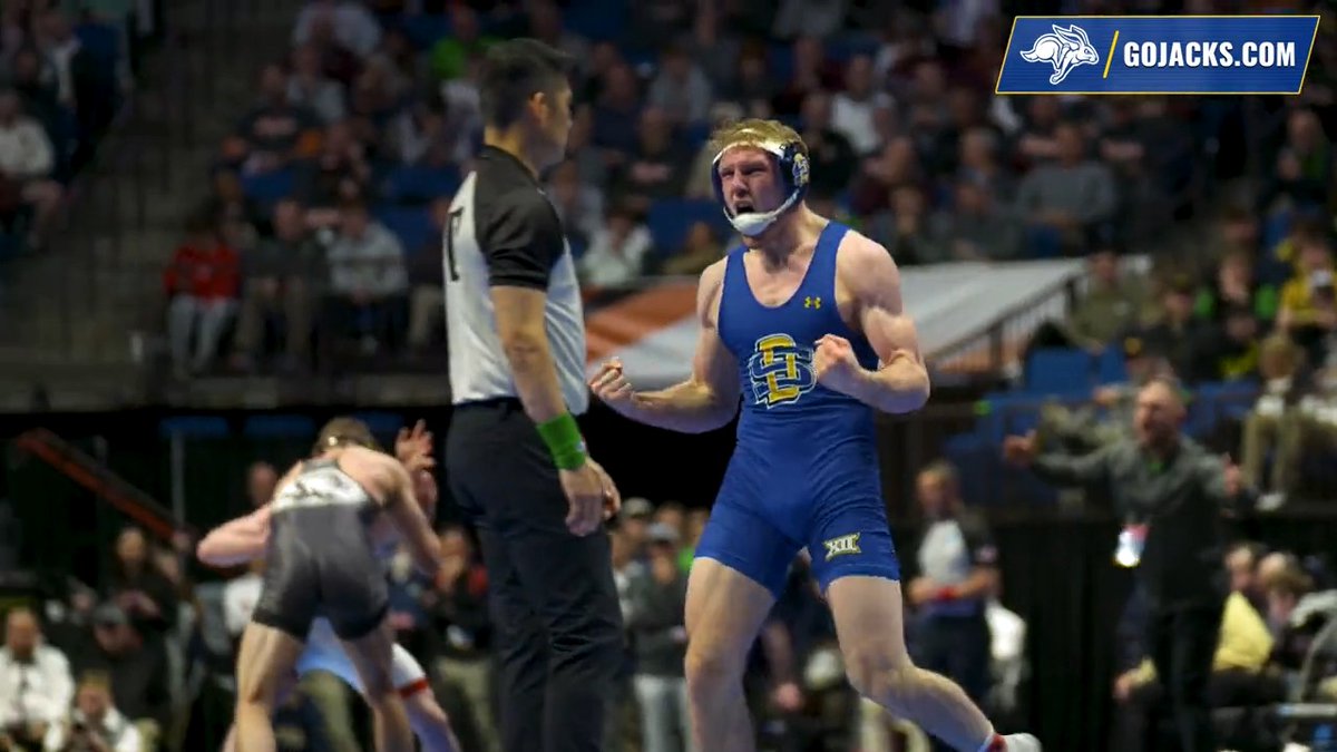 The moment Tanner Sloan sent himself to the semifinals. #GetJacked