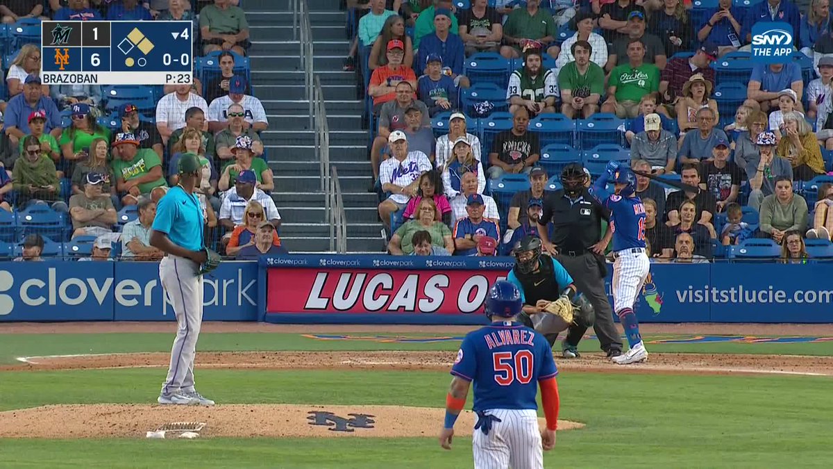 Brandon Nimmo limps off the field after an awkward slide into second base: