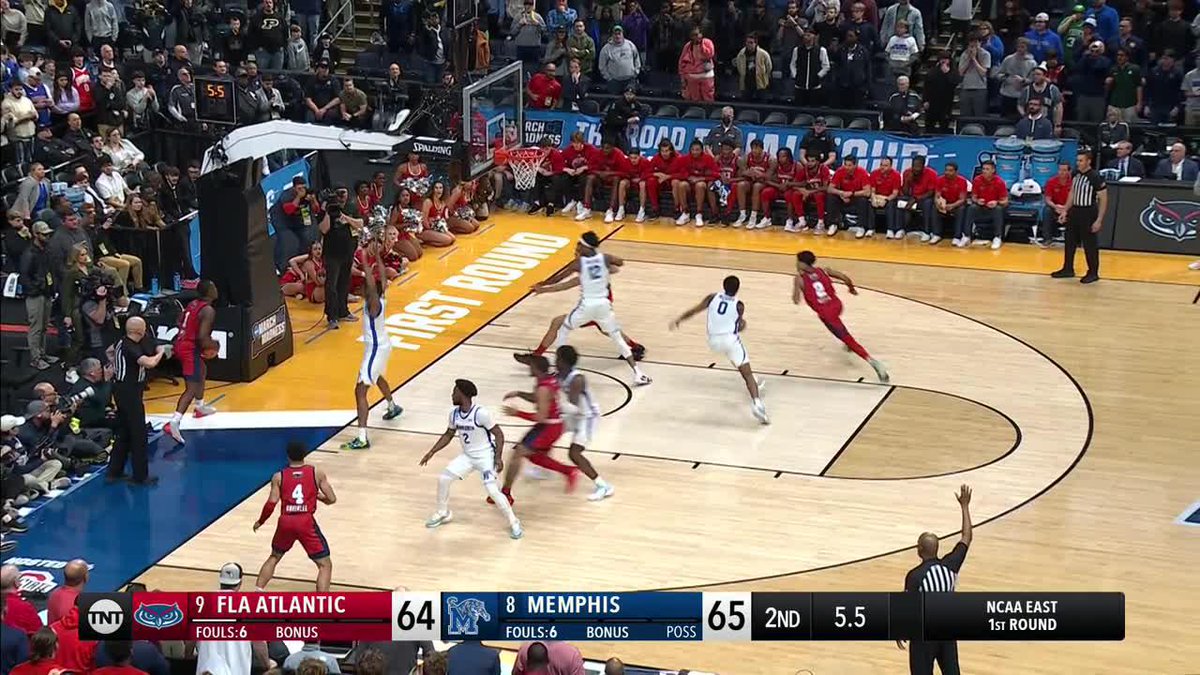 IT'S OVER FLORIDA ATLANTIC WINS IT IN THE LAST SECONDS 🤯 #MarchMadness
