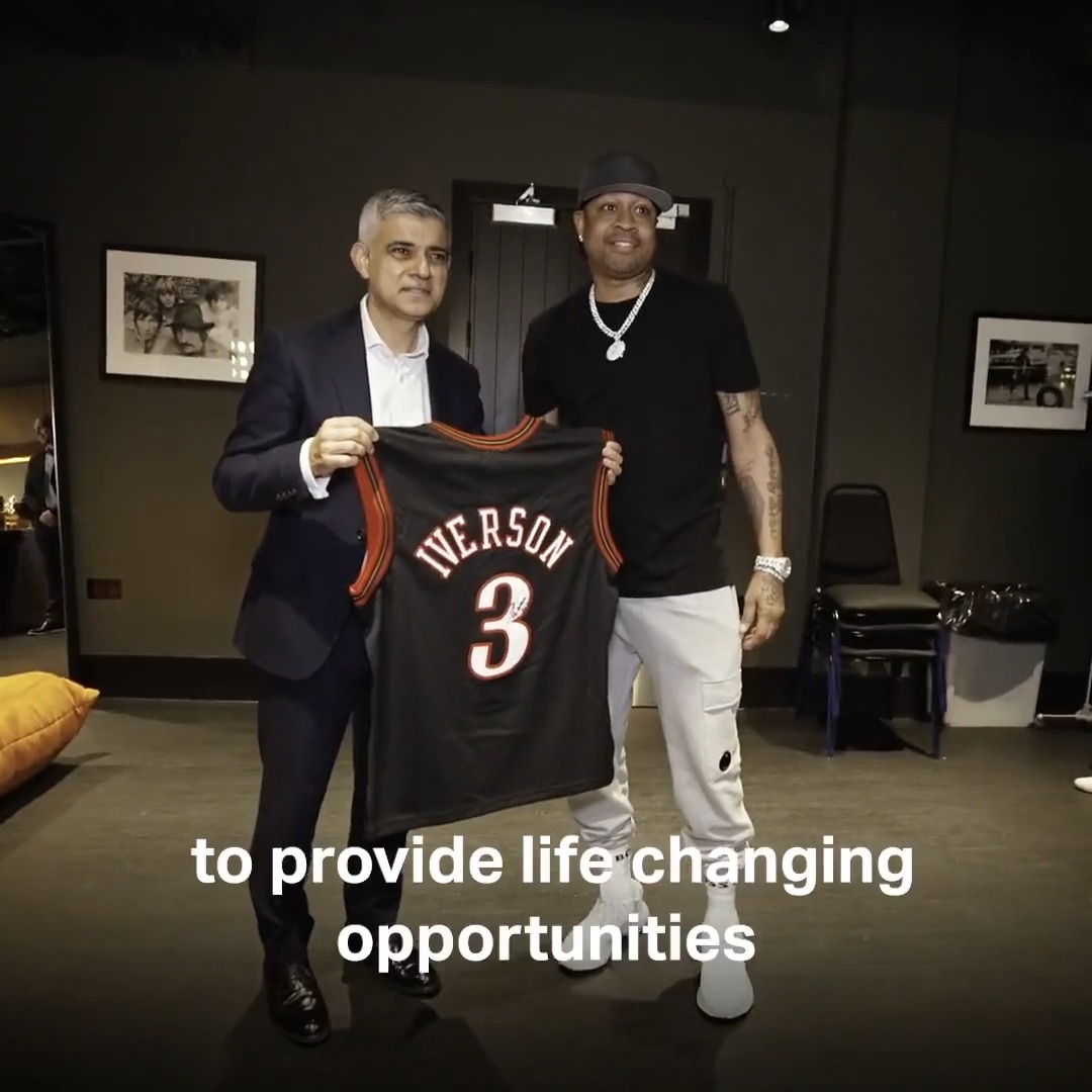 City Hall is making sure that London’s next generation of basketball stars get the opportunities they need to shine. We’ve teamed up with the NBA to fund 500 new coaches to help 20,000 young people. Thanks to Allen Iverson for showing us a thing or two on the court 🏀