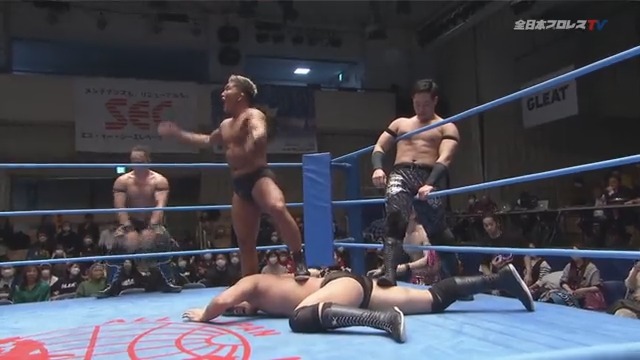 💥大会開催中💥 SHと井土徹也が安齊勇馬を徹底的に痛めつける…‼ #ajpw vs #GLEAT 全面対抗戦 3月18日(土) 後楽園ホール 第7試合 メインイベント 8人タッグマッチ 宮原健斗 石川修司 青柳優馬 安齊勇馬 vs CIMA T-Hawk エル・リンダマン 井土徹也 📺#ajpwtv LIVE