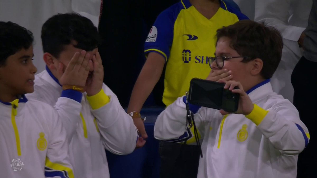 بالدموع؛ أشبال #النصر يحتفلون بالتقدم🟡🔵 #النصر_أبها | #SSC