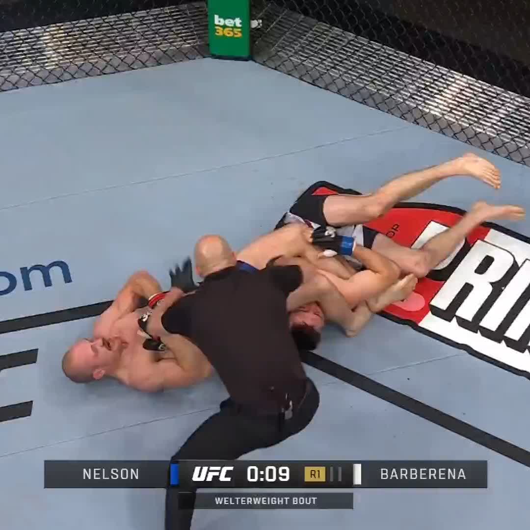 He's just too crafty on the ground 😮‍💨 Gunnar Nelson with the armbar finish! #UFC286
