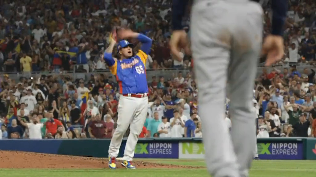 Jose Quijada tonight: 0.1 IP 1 hit 1 BB 1 HBP 1 “strikeout” 3 ER Blew a 2 run lead In line for the loss 🙃