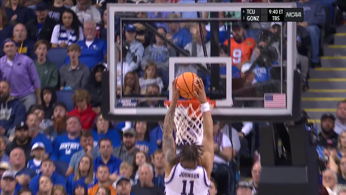 BEHIND THE BACK PASS TO A JAM 😤 K-State Men's Basketball