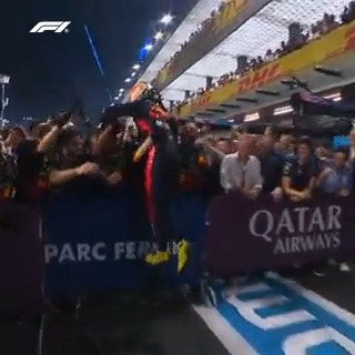 The night belongs to Sergio Pérez! 🕺 #SaudiArabianGP #F1