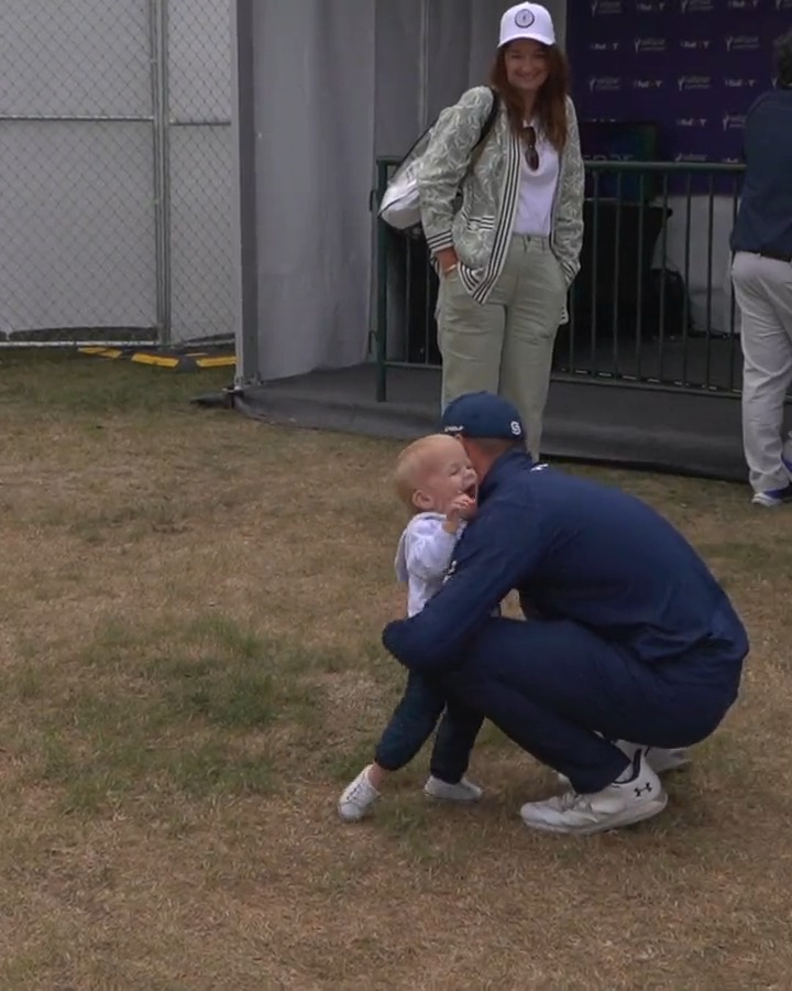 When dad finally finishes work ❤️ Jordan Spieth | Valspar Championship