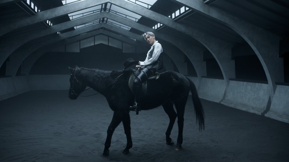 FILM : KAI #Rover KAI 카이 The 3rd Mini Album 〖Rover〗 ➫ #카이 #KAI #엑소 #EXO #weareoneEXO #Rover #KAI_Rover #BlackMirror #Bomba #SayYouLoveMe #Slidin #Sinner