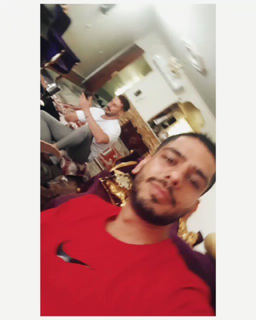 دلکم دلبرکم... نوروز ۱۳۹۹💔 بخاطر محمدرضاها پرشور،پرعشق،باروحیه، استوار بمونید #محمدرضا_اسکندری #زنده_ترین_خون