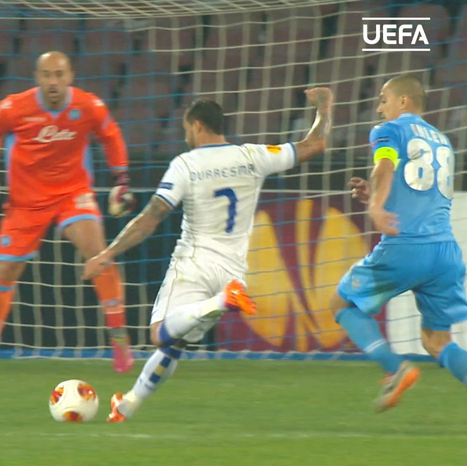 🐲 Ricardo Quaresma magic feet #OTD in 2014 🪄 Ricardo Quaresma || FC Porto || #UEL