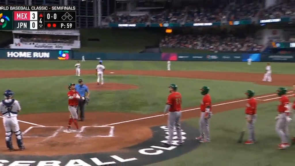 Luis Urías breaks the ice with a HUGE home run! #WorldBaseballClassic