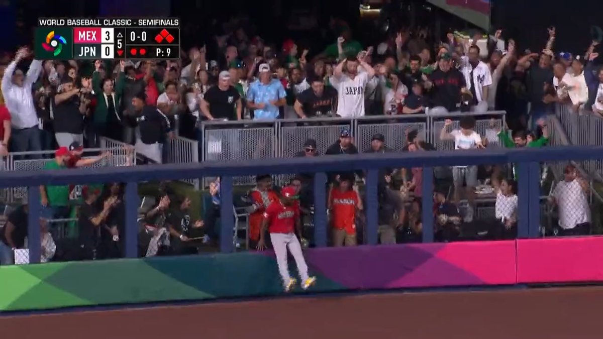 Who else but Arozarena?! #WorldBaseballClassic